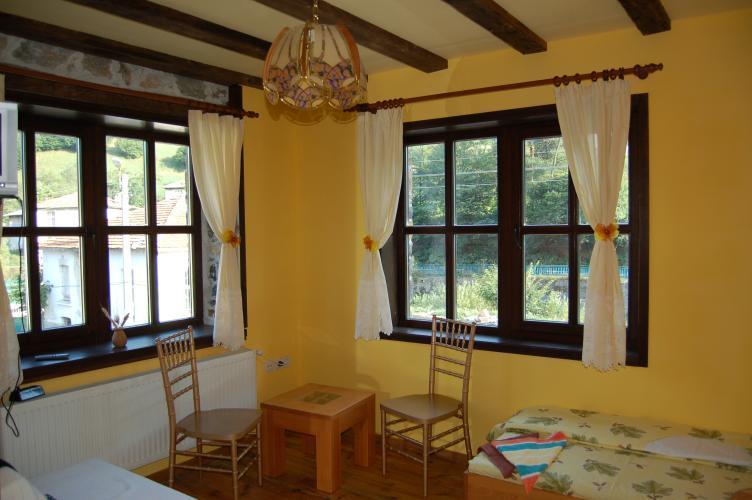 Guest House The Jolly House Arda  Exterior photo